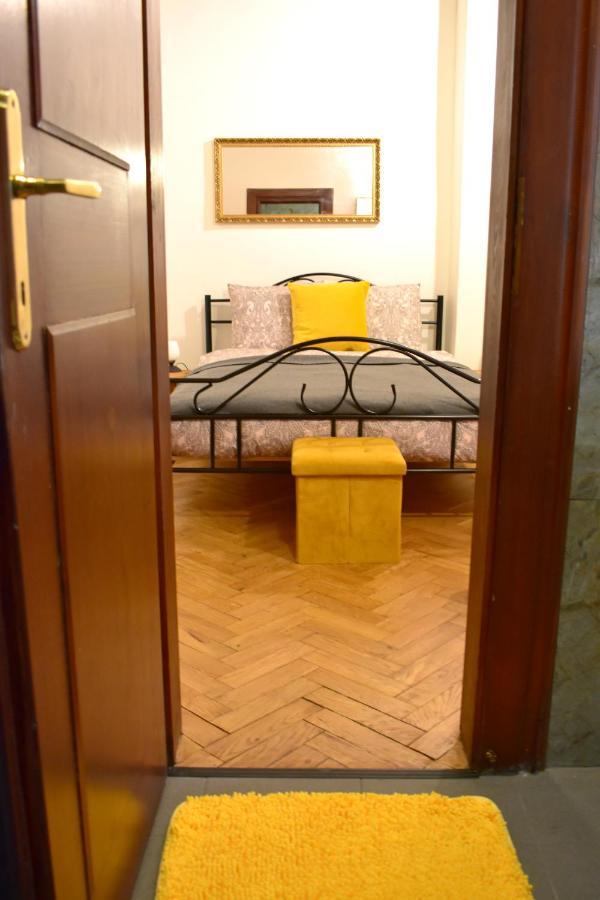 Apartment Lesser Town! Prag Exterior foto